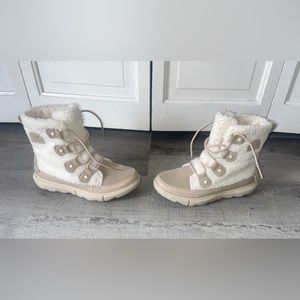 SOREL, Explorer II Joan Cozy, Beige/Off White, Women’s